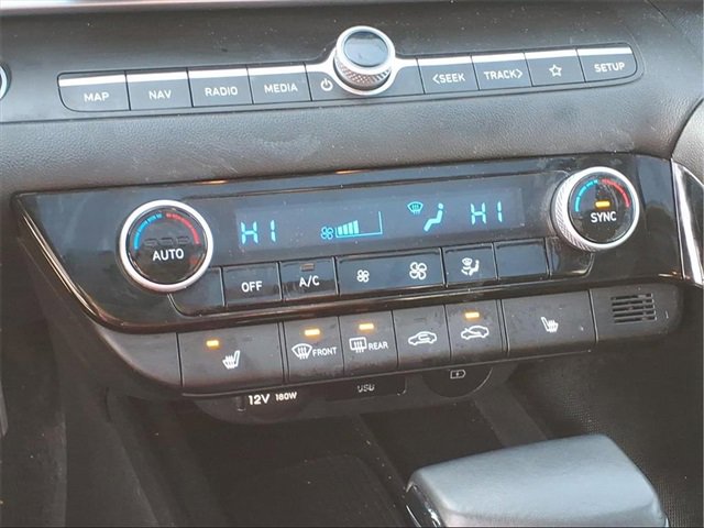 Used 2025 Hyundai Elantra SEL image 10