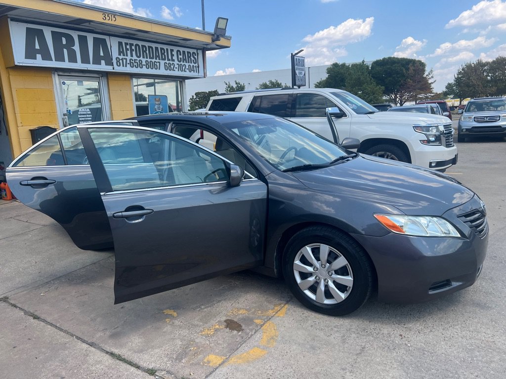 Used 2009 Toyota Camry LE FWD image 7