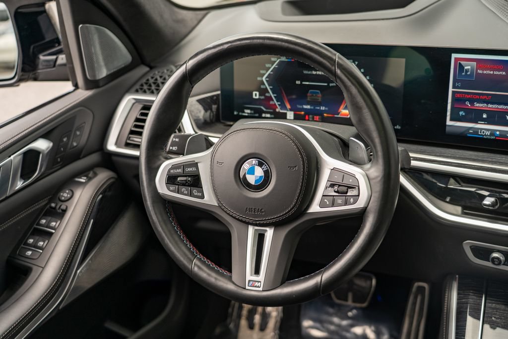 Used 2024 BMW X5 M60i AWD/4WD image 24