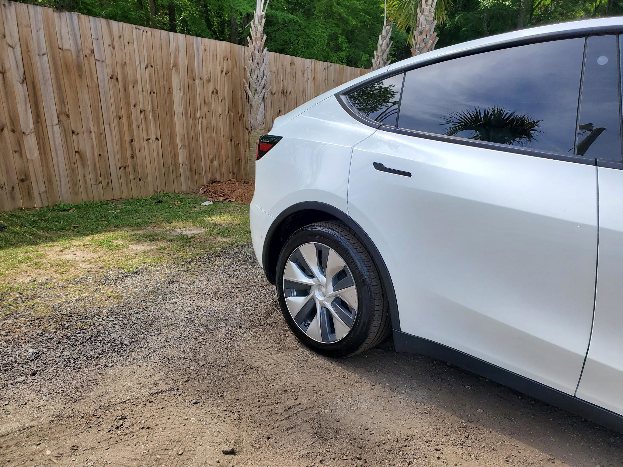 Used 2021 Tesla Model Y Long Range image 15