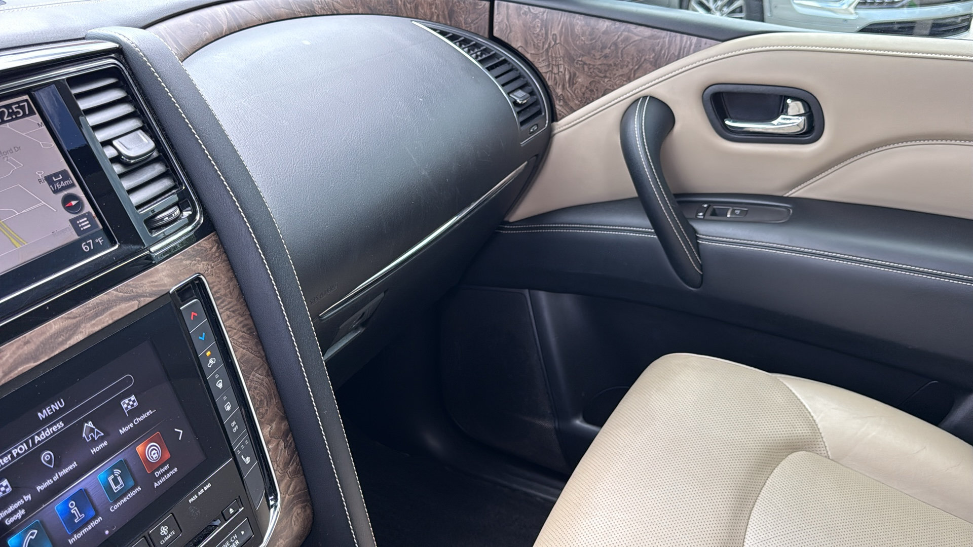 Used 2021 INFINITI QX80 Premium Select w/ All-Season Package AWD/4WD image 25