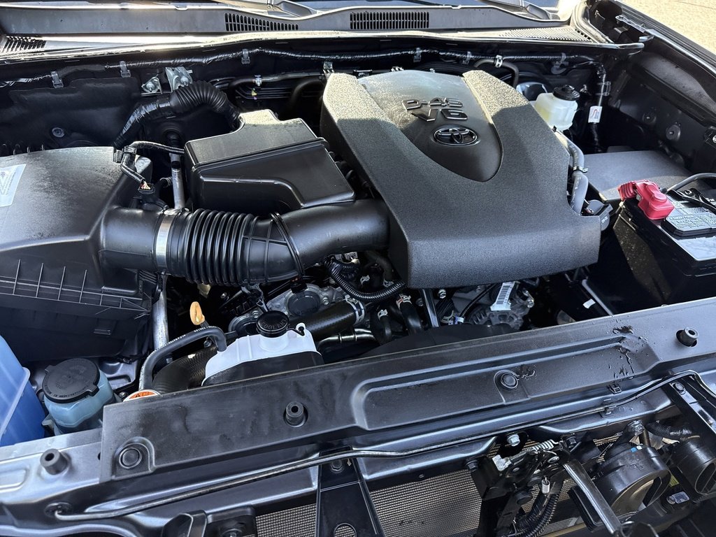 Certified 2023 Toyota Tacoma SR5 image 29