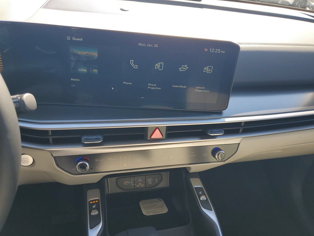 New 2026 Kia Sorento S w/ S Panoramic Sunroof Package FWD image 15