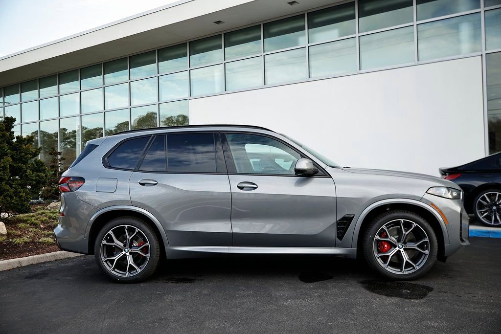 New 2026 BMW X5 xDrive40i w/ M Sport Package image 4