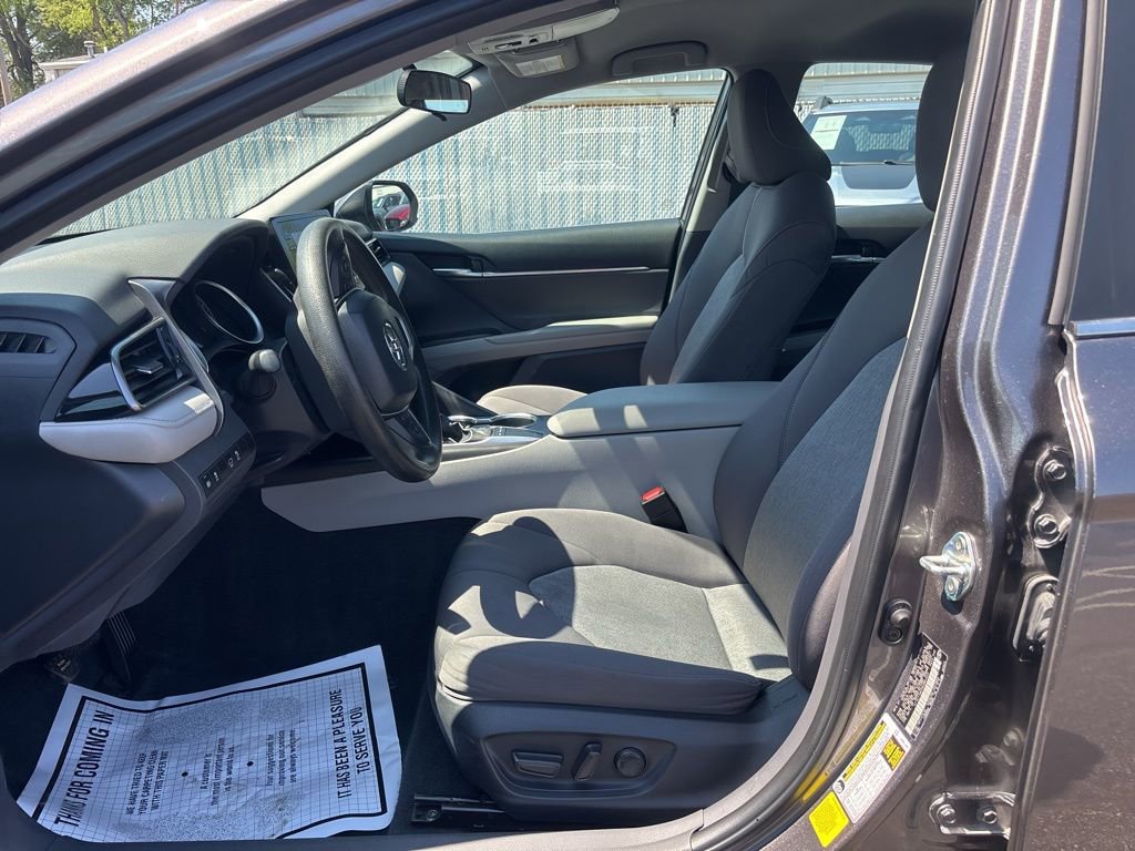 Used 2024 Toyota Camry LE image 15