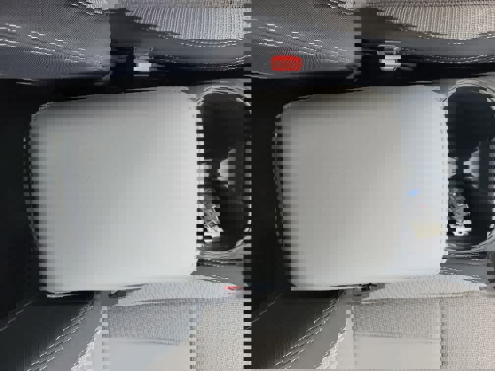 Used 2023 Subaru Outback Premium image 19