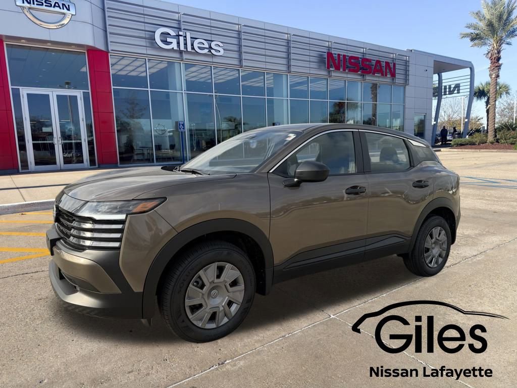 New 2026 Nissan Kicks S