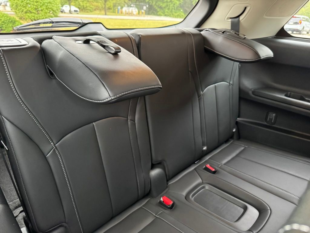 Certified 2025 INFINITI QX60 Luxe w/ Cargo Package image 32
