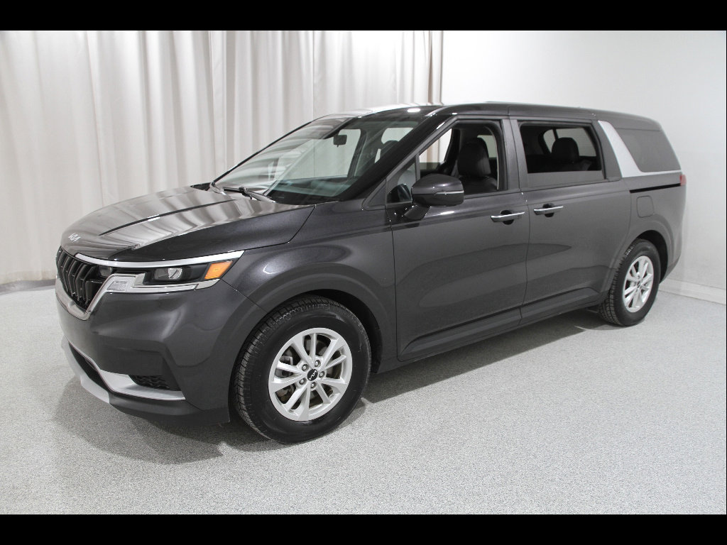 Used 2024 Kia Carnival LX image 26