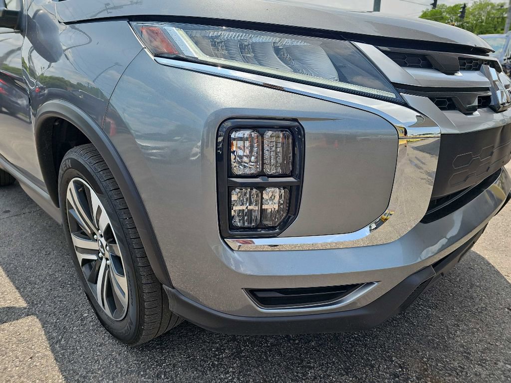 Used 2023 Mitsubishi Outlander Sport SE image 24