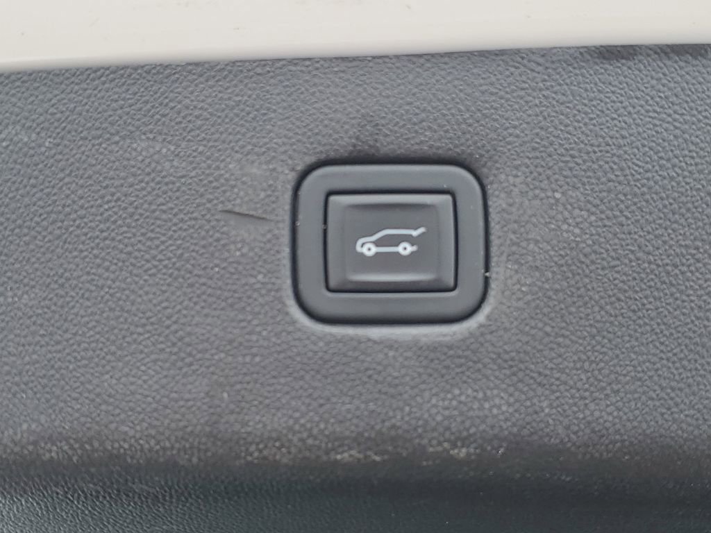 Certified 2023 Chevrolet Blazer LT w/ Convenience Package AWD/4WD image 34