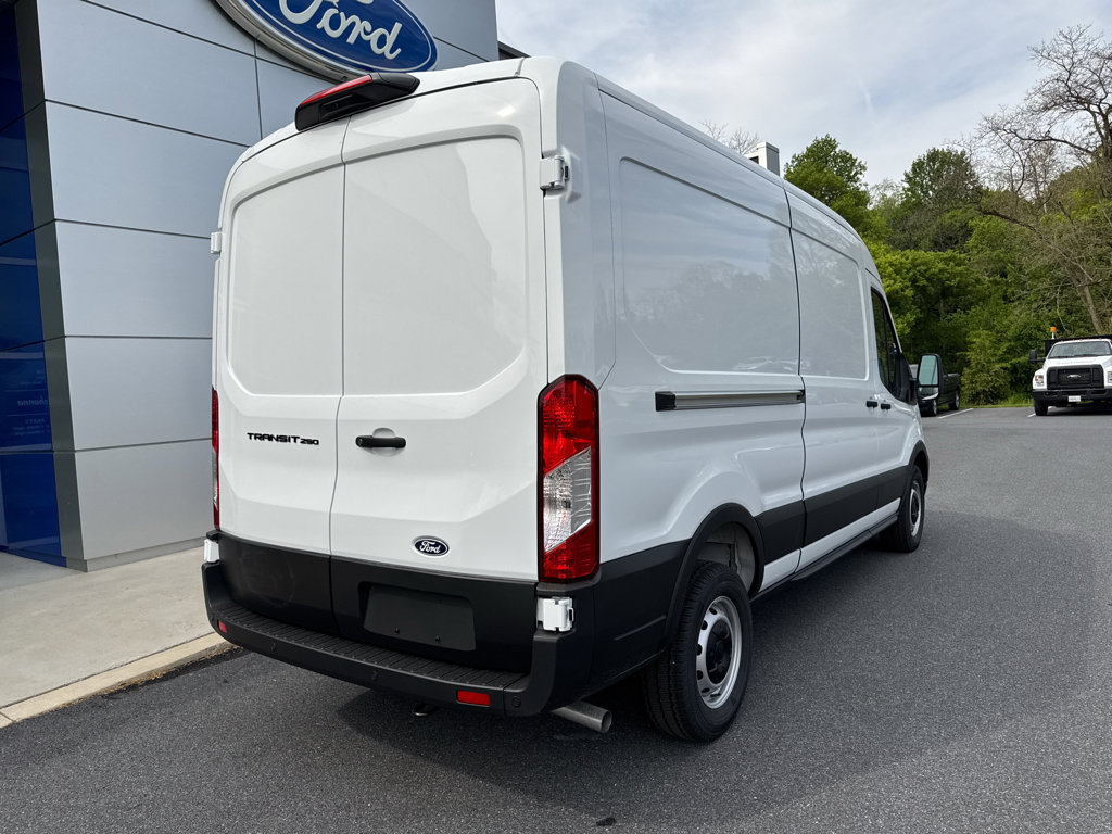New 2026 Ford Transit 250 148 Medium Roof RWD image 20