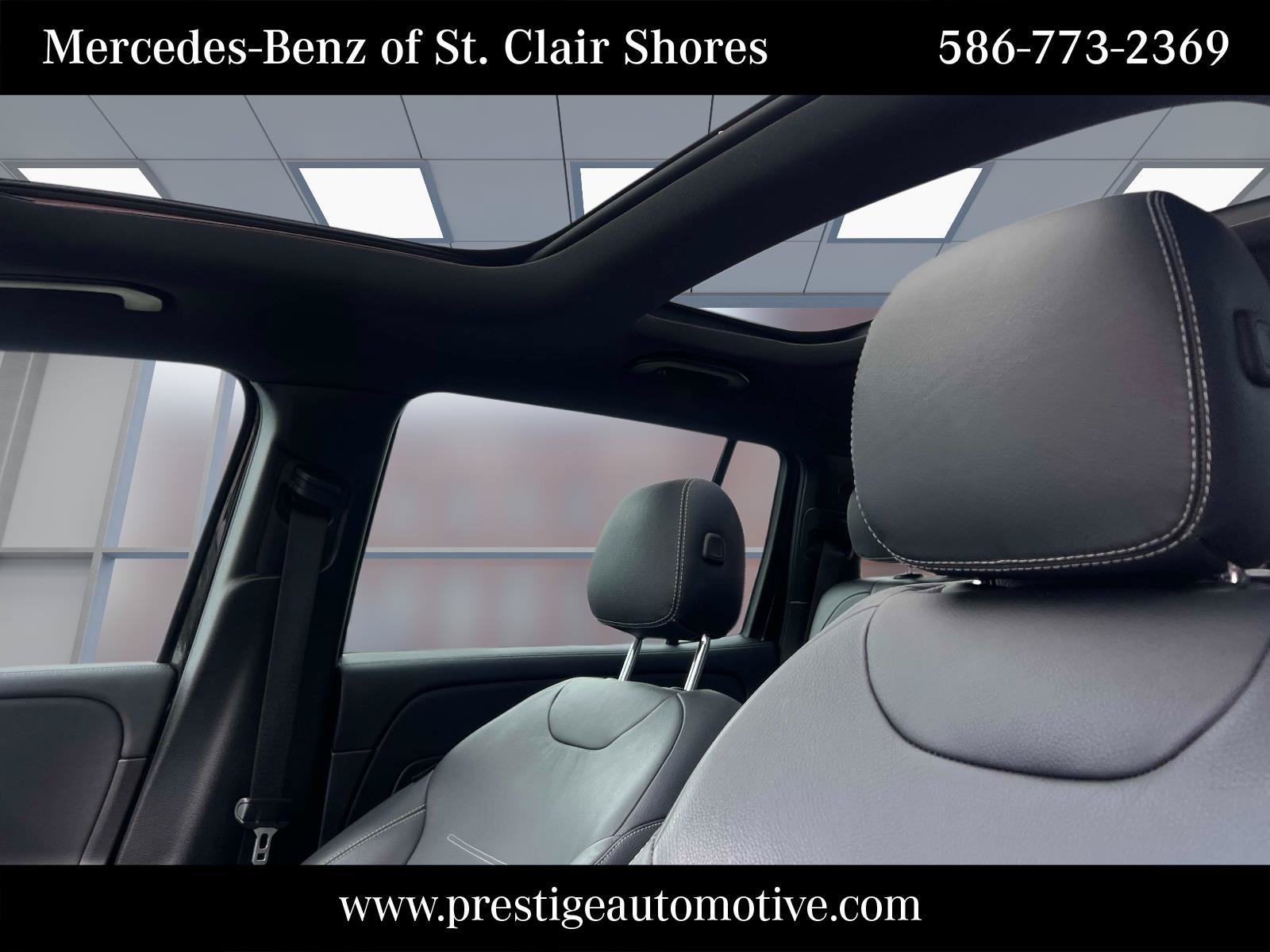 Used 2021 Mercedes-Benz GLB 35 AMG 4MATIC image 19