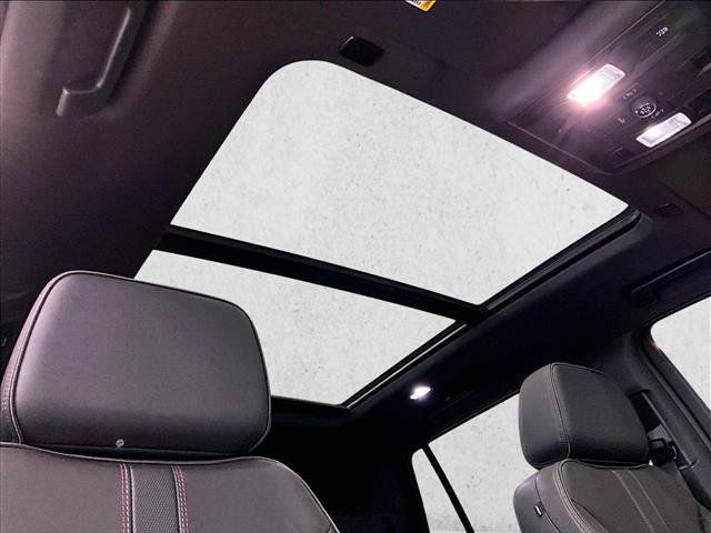 Used 2023 Chevrolet Tahoe RST w/ Luxury Package RWD image 17