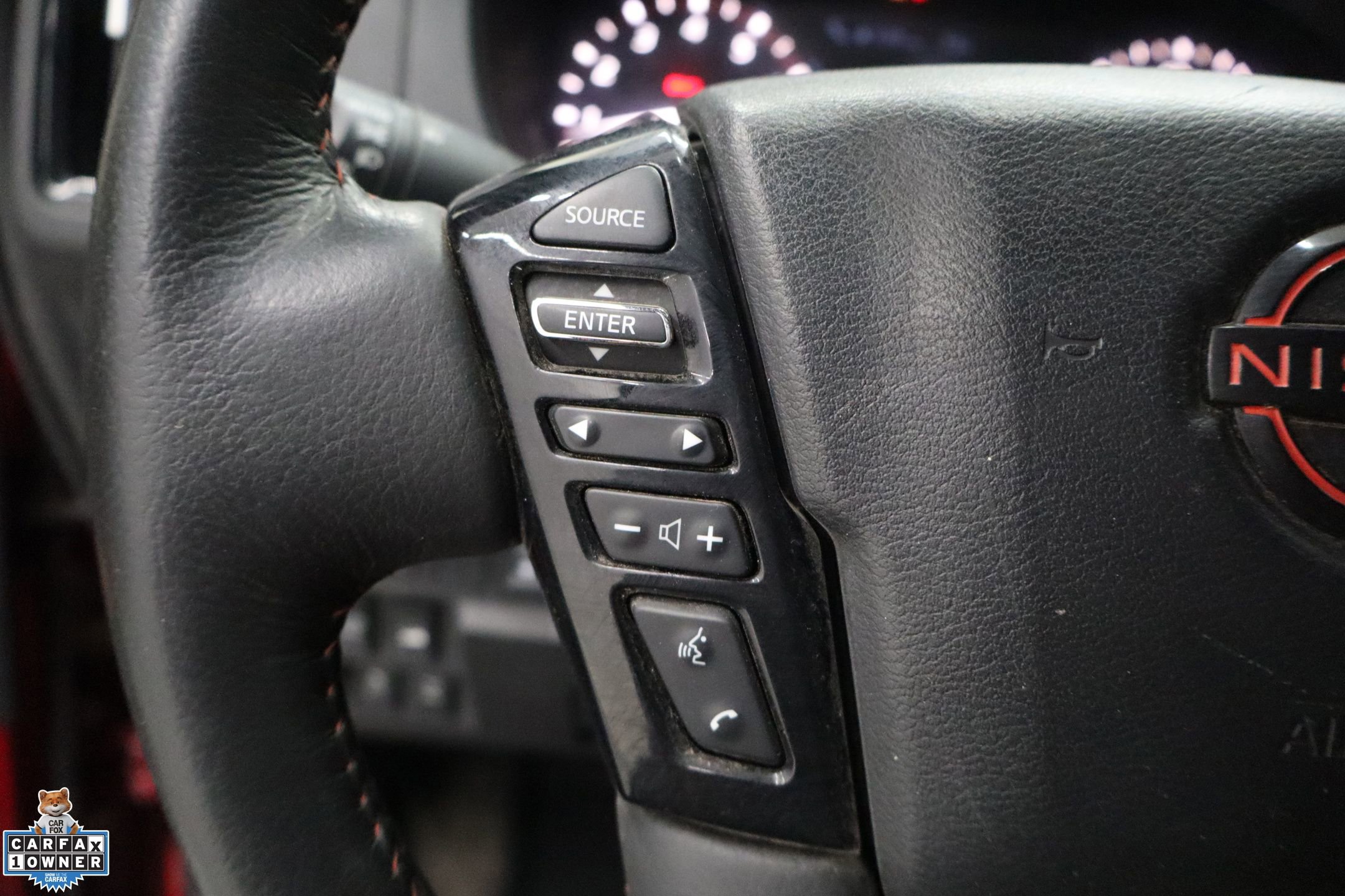 Used 2025 Nissan Frontier PRO-4X w/ Pro Convenience Package image 16