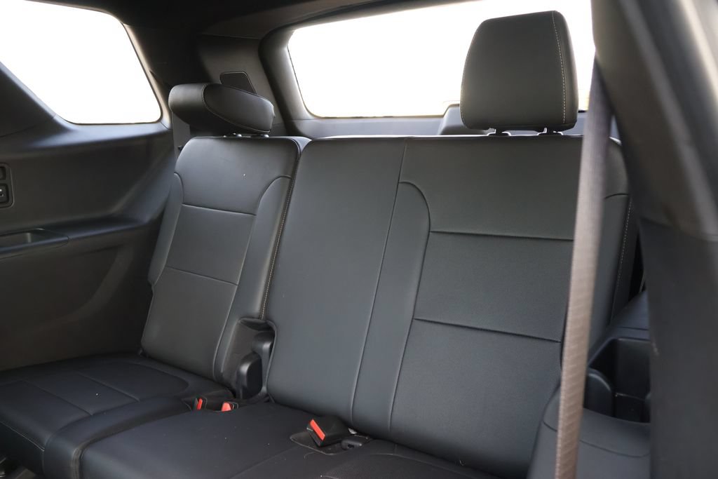 Certified 2023 Chevrolet Traverse Premier AWD/4WD image 36