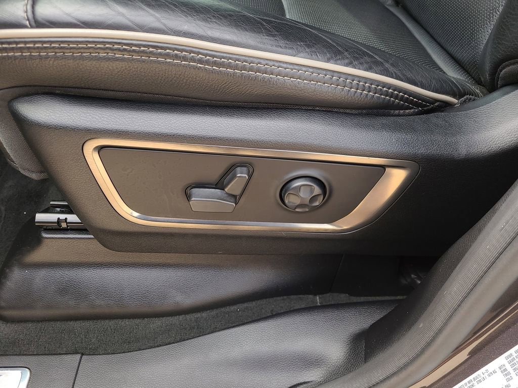 Used 2021 RAM 1500 Limited w/ Night Edition image 21