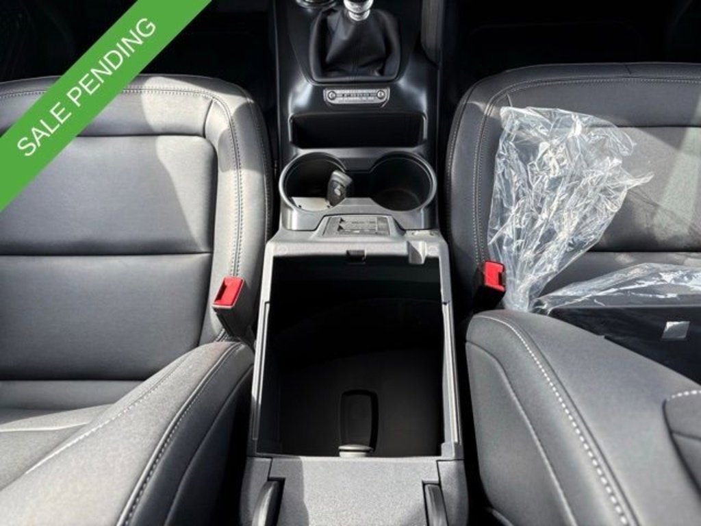 New 2025 Ford Bronco Badlands image 23