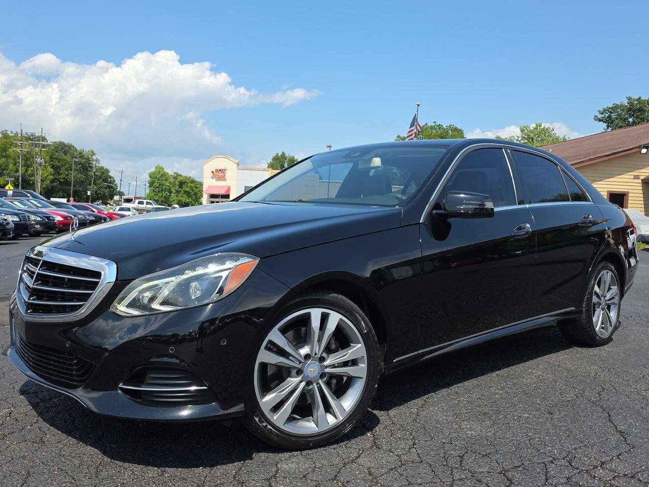 Used 2014 Mercedes-Benz E 350 4MATIC Sedan w/ Premium 1 Package image 1