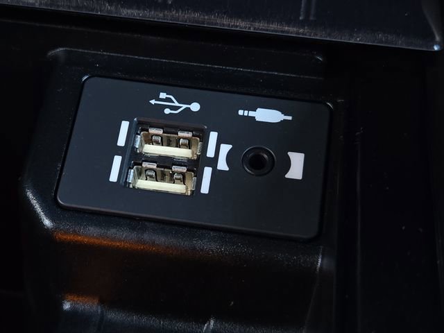 Used 2020 Lexus GX 460 Premium w/ Premium Package image 28