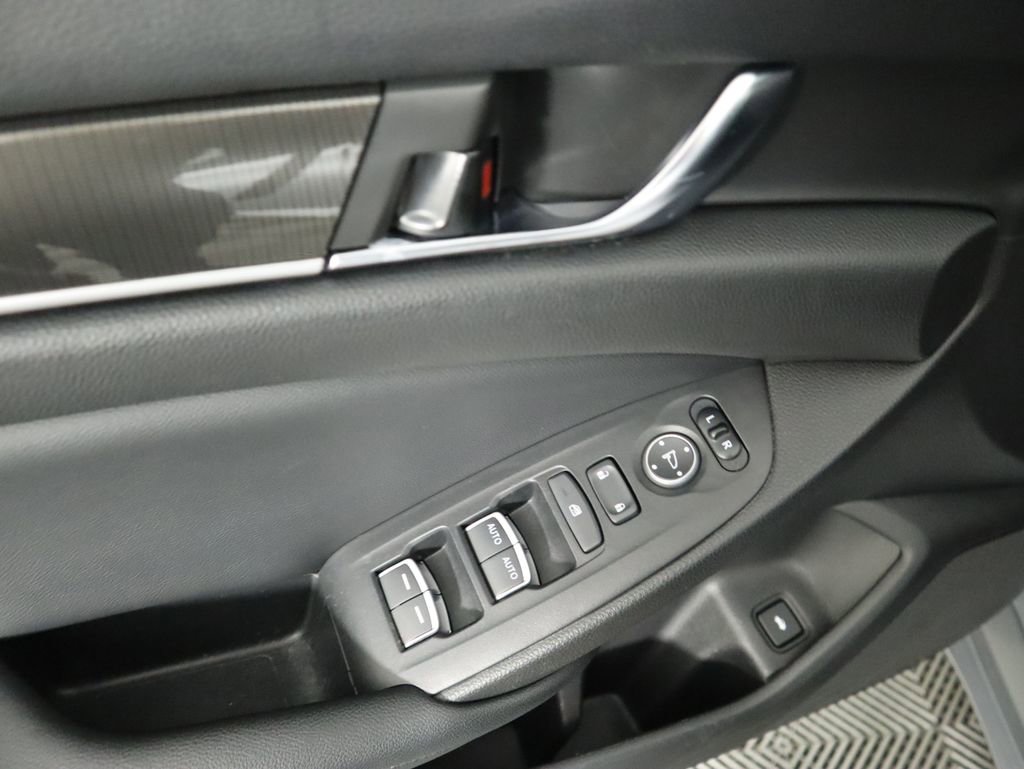 Certified 2021 Honda Accord Sport image 23
