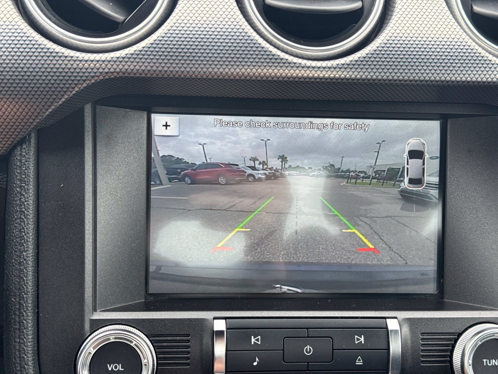 Used 2018 Ford Mustang Coupe w/ Equipment Group 101A RWD image 23