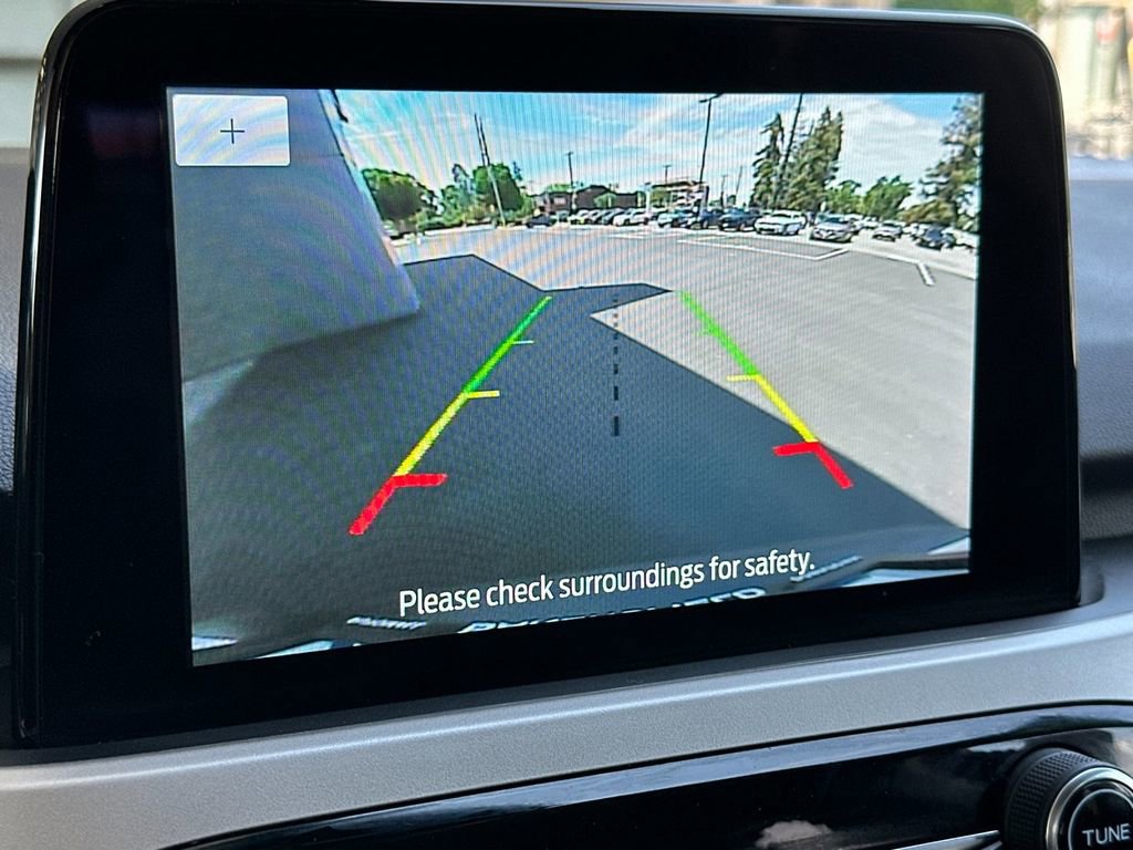 Certified 2022 Ford Escape SE FWD image 18