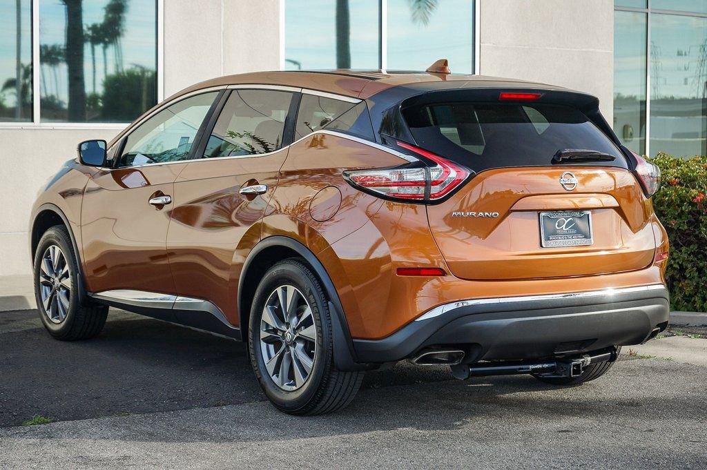Used 2016 Nissan Murano S image 4