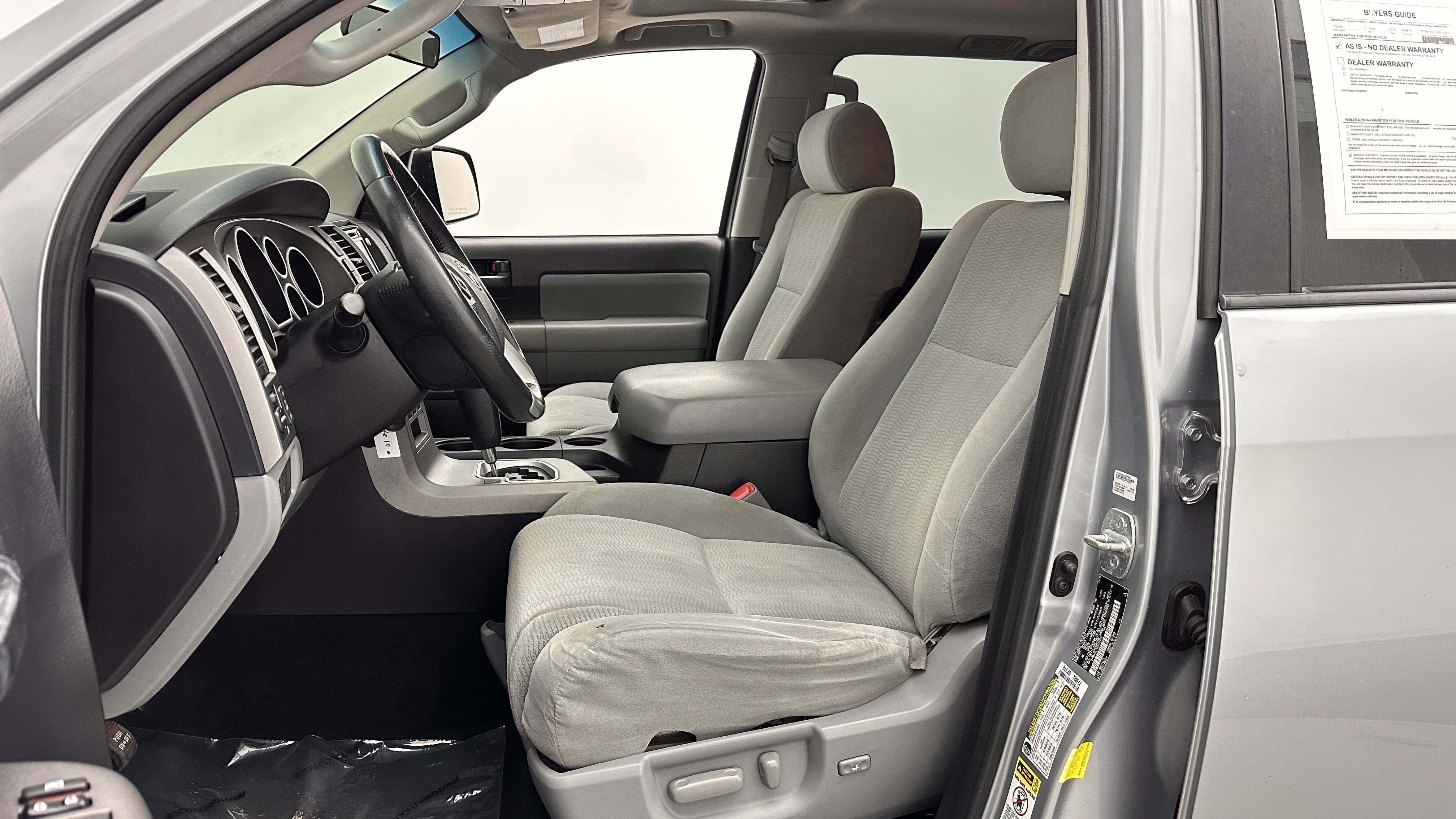Used 2016 Toyota Sequoia SR5 image 12