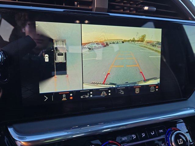 Used 2025 GMC Sierra 2500 Denali Ultimate image 24