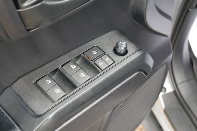 Used 2020 Toyota Tacoma SR AWD/4WD image 13