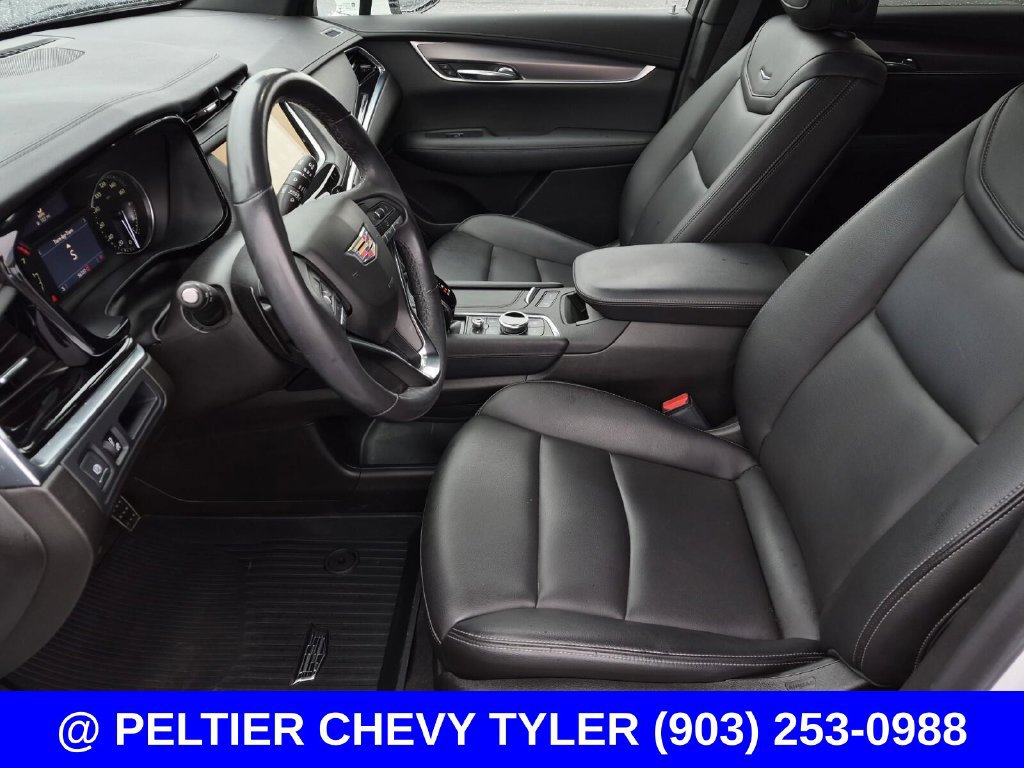 Used 2023 Cadillac XT6 Luxury FWD image 32