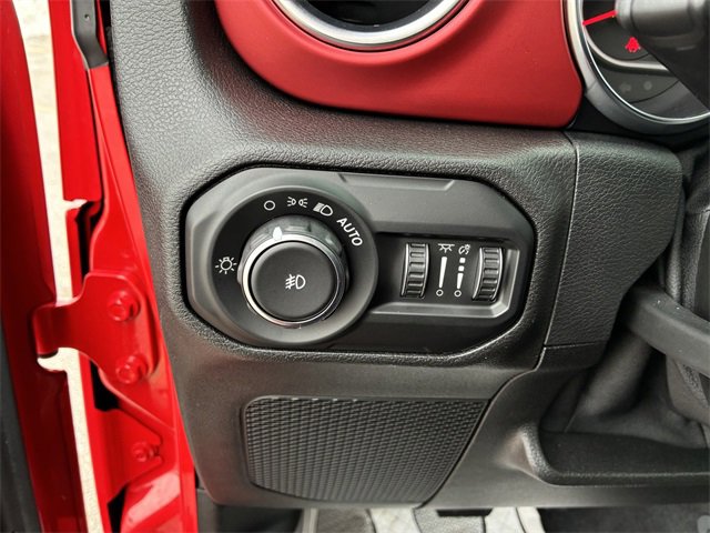 Used 2021 Jeep Wrangler Unlimited Rubicon image 21