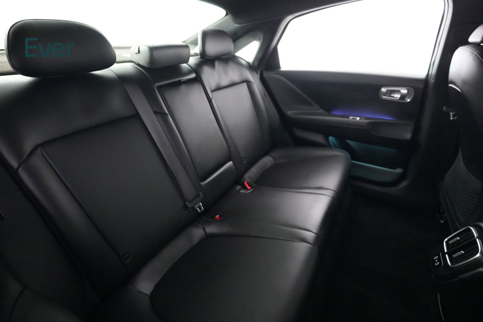 Used 2024 Hyundai Ioniq 6 Limited RWD image 5