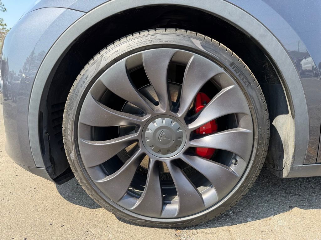 Used 2021 Tesla Model Y Performance image 8