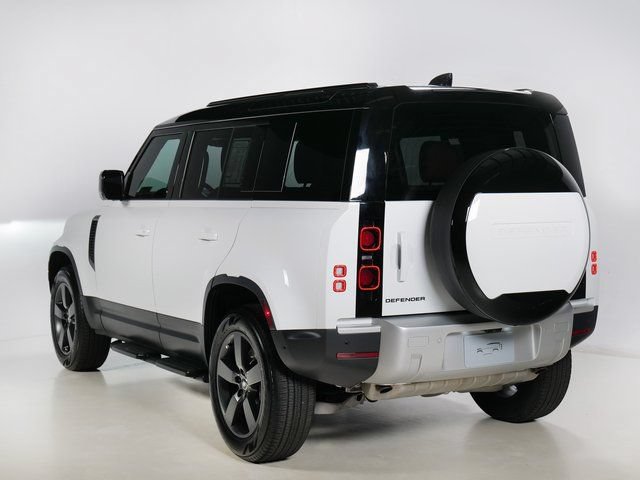 Certified 2025 Land Rover Defender 110 S AWD/4WD image 33