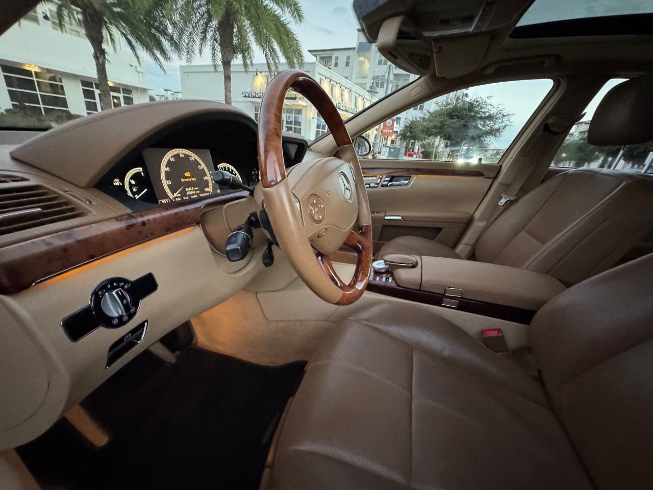 Used 2009 Mercedes-Benz S 550 image 15