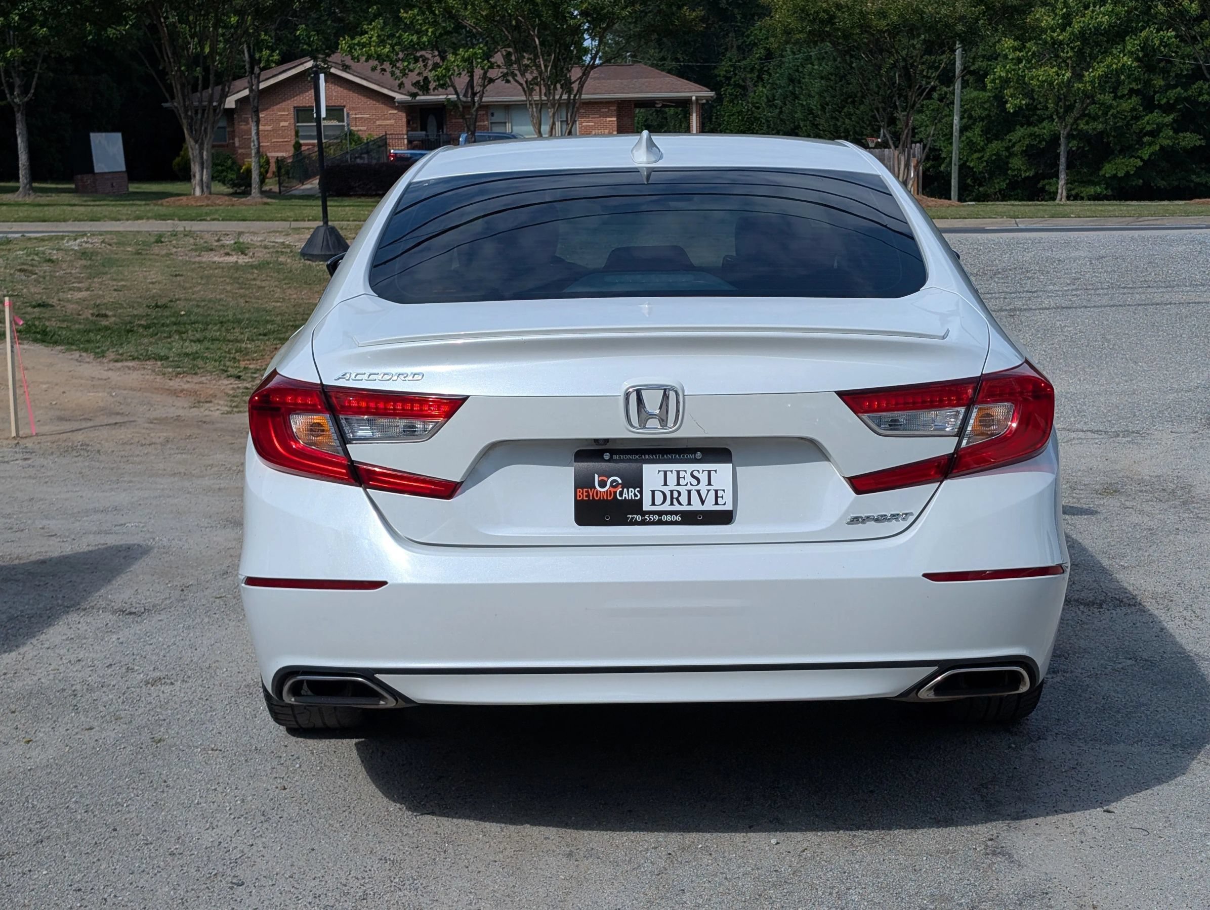 Used 2018 Honda Accord Sport image 5