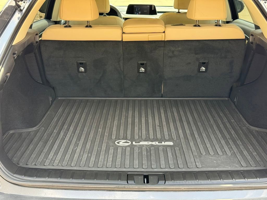 Used 2022 Lexus RX 450h AWD image 13