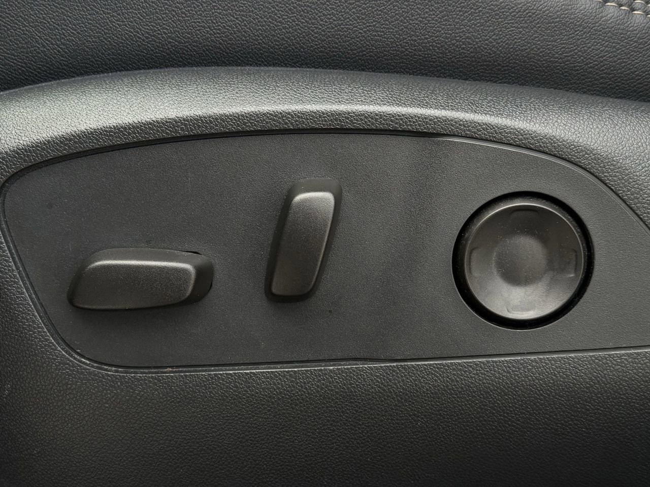 Certified 2025 Chevrolet Traverse High Country image 20