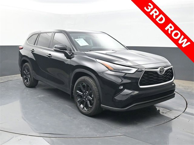 Used 2023 Toyota Highlander L image 9