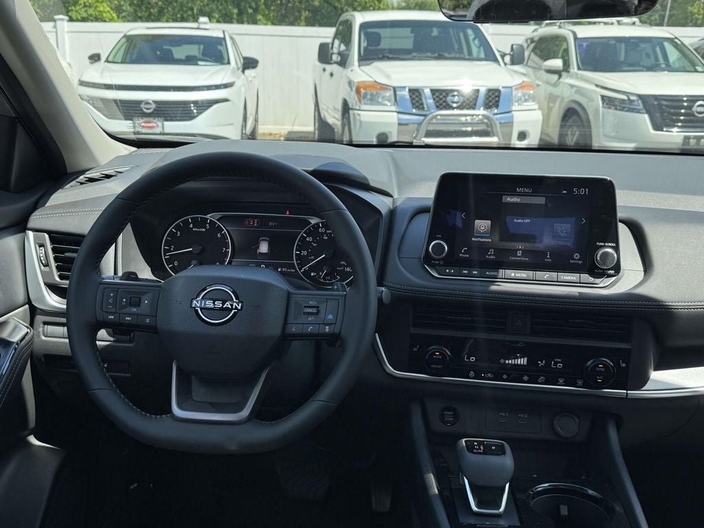 New 2026 Nissan Rogue Dark Armor AWD/4WD image 32