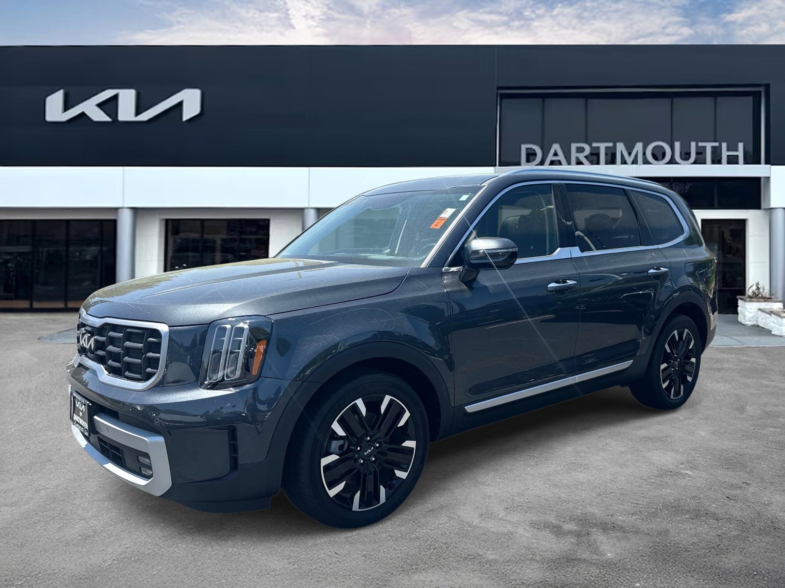 Used 2024 Kia Telluride SX Prestige AWD/4WD image 1