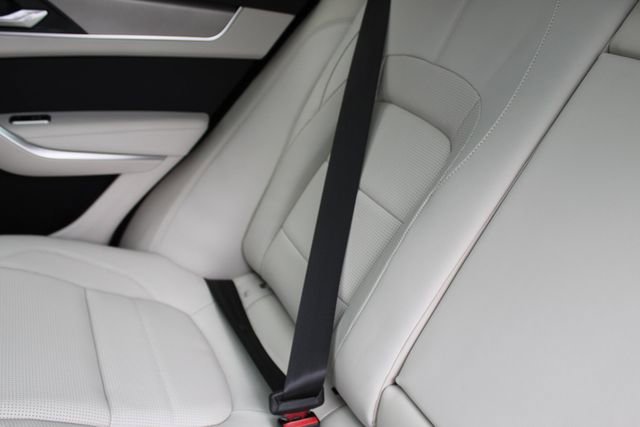 New 2026 Jaguar F-PACE R-Dynamic S image 21