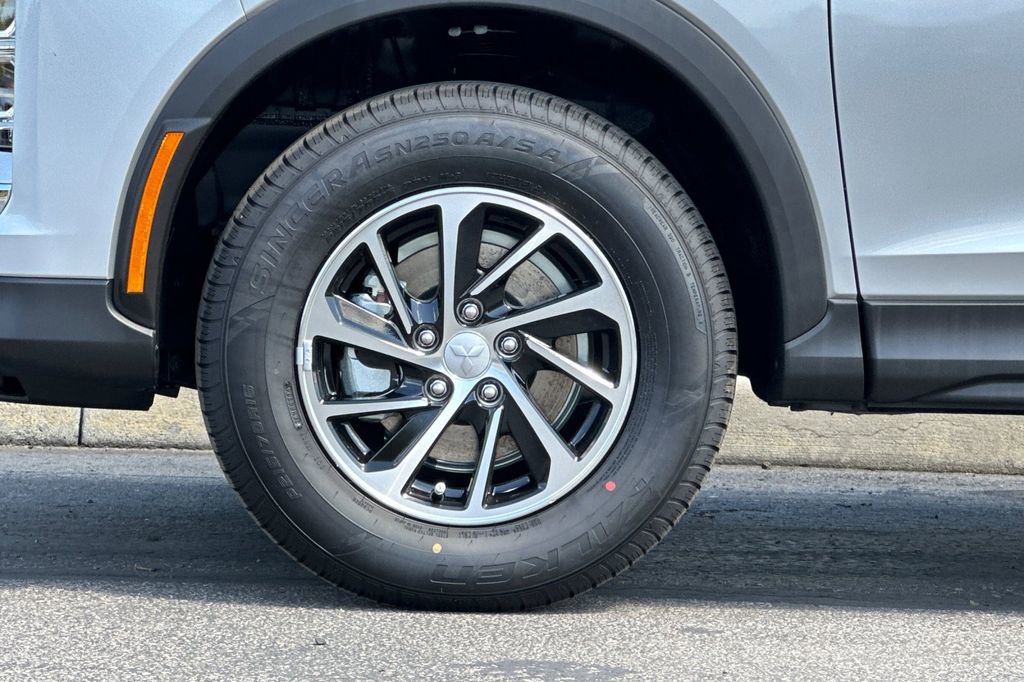 New 2026 Mitsubishi Eclipse Cross ES AWD/4WD image 25