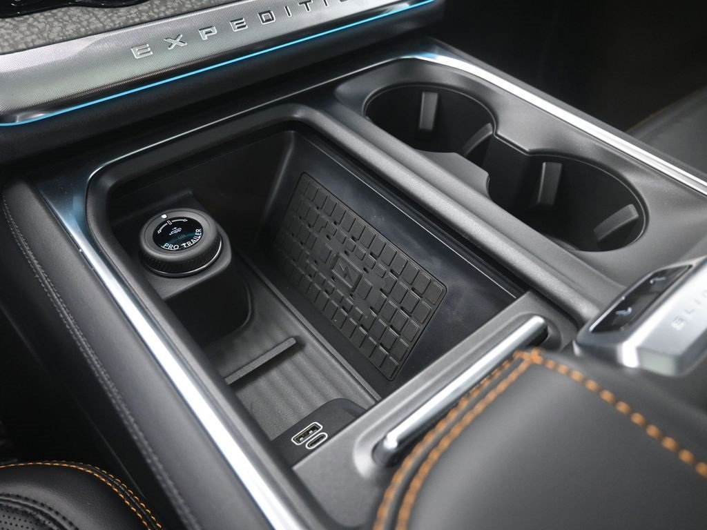New 2025 Ford Expedition Tremor image 29