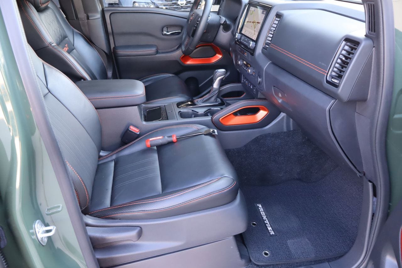 Used 2023 Nissan Frontier Pro-X w/ Pro-X Premium Package RWD image 17