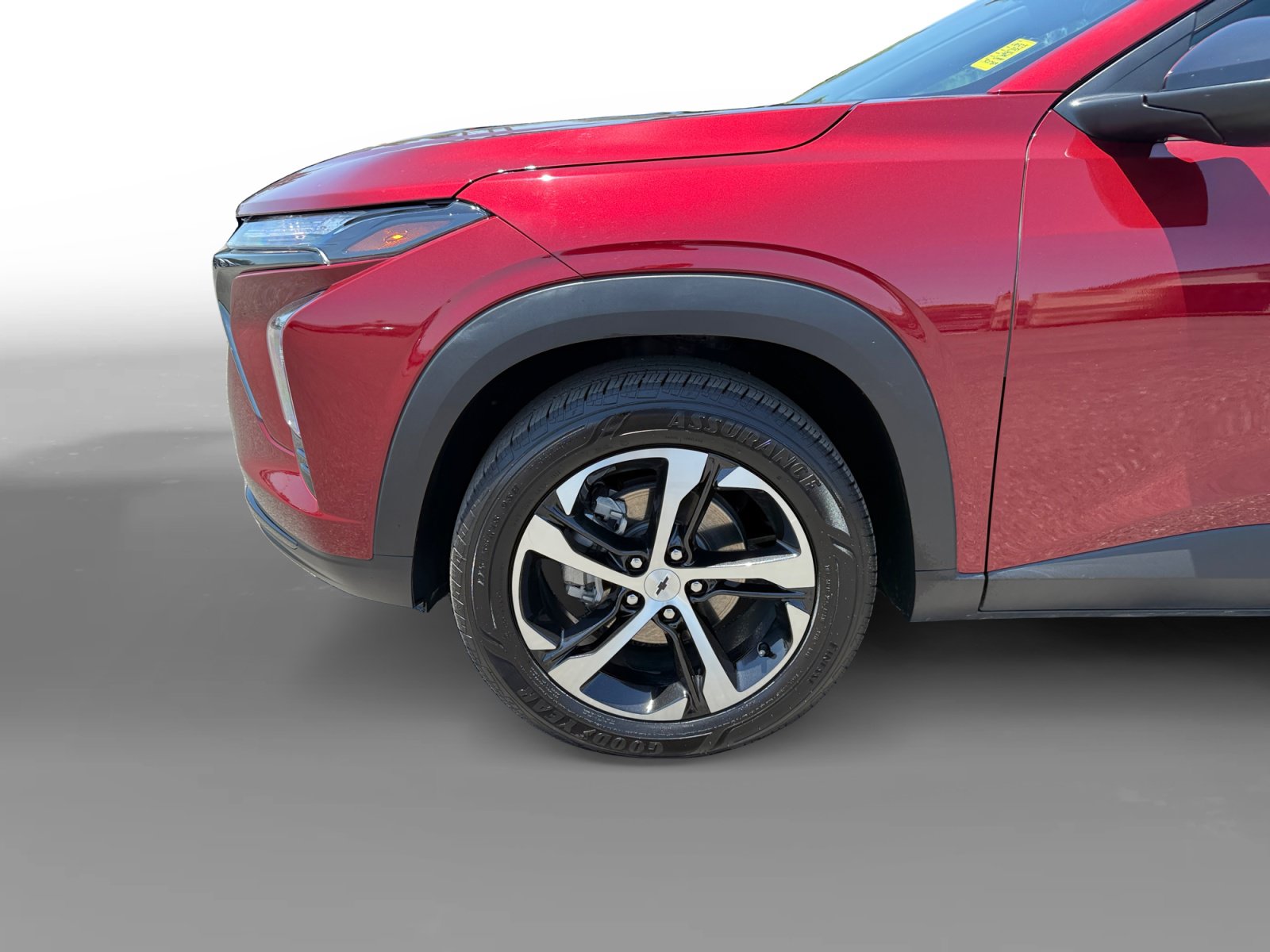 Used 2024 Chevrolet Trax RS w/ Sunroof Package FWD image 9