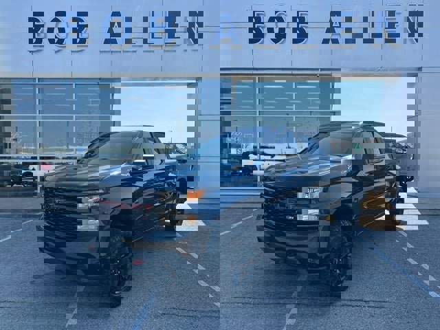 Used 2020 Chevrolet Silverado 1500 Custom Trail Boss w/ Custom Convenience Package