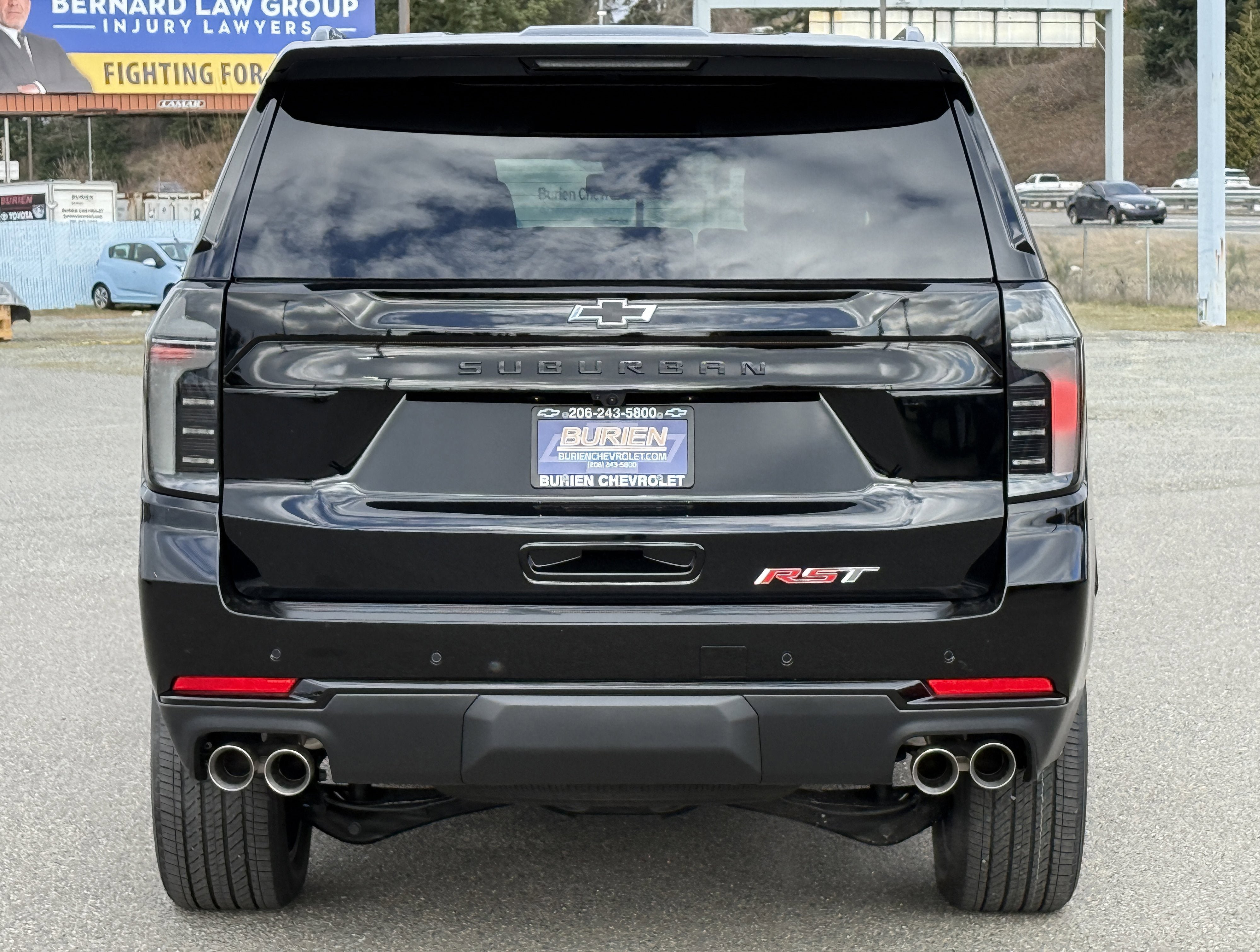 New 2026 Chevrolet Suburban RST w/ Comfort Package AWD/4WD image 4
